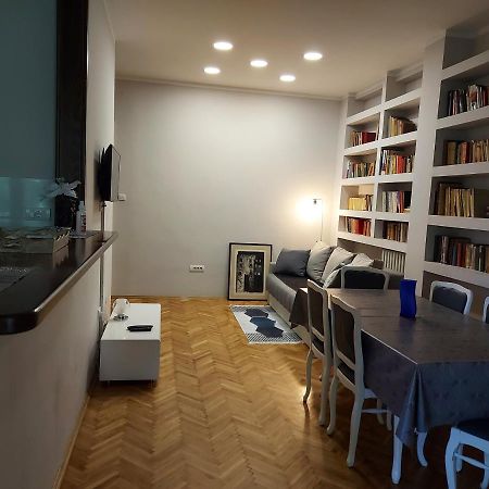 Downtown Apartment In Walk Zone With 3 Bedrooms And Garage Нови-Сад Экстерьер фото