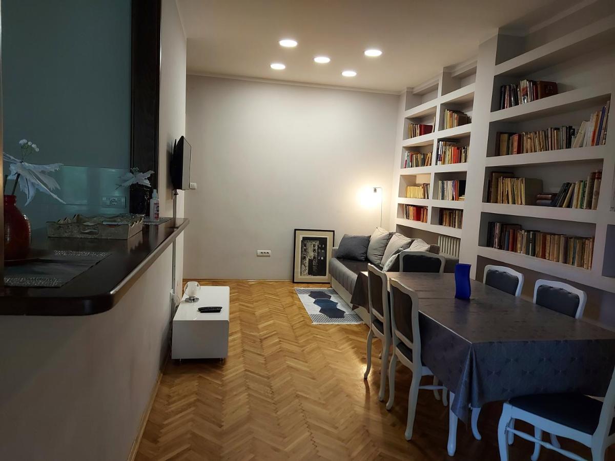 Downtown Apartment In Walk Zone With 3 Bedrooms And Garage Нови-Сад Экстерьер фото