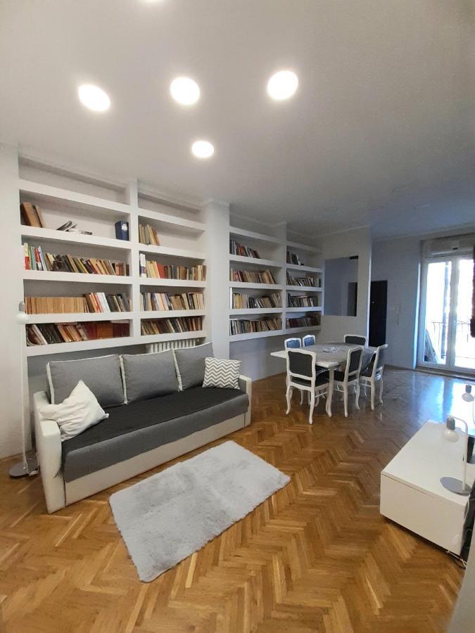 Downtown Apartment In Walk Zone With 3 Bedrooms And Garage Нови-Сад Экстерьер фото