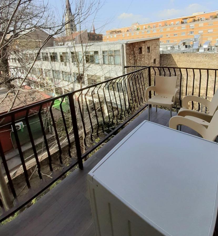 Downtown Apartment In Walk Zone With 3 Bedrooms And Garage Нови-Сад Экстерьер фото