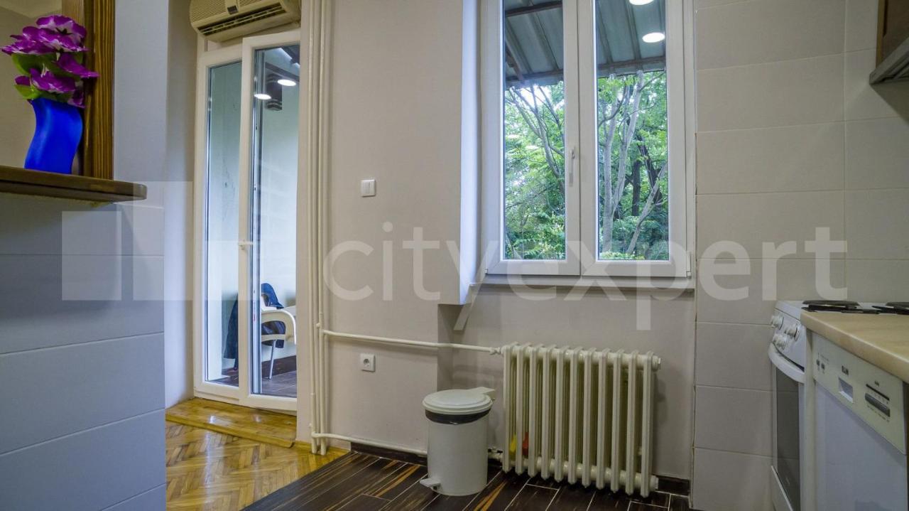 Downtown Apartment In Walk Zone With 3 Bedrooms And Garage Нови-Сад Экстерьер фото
